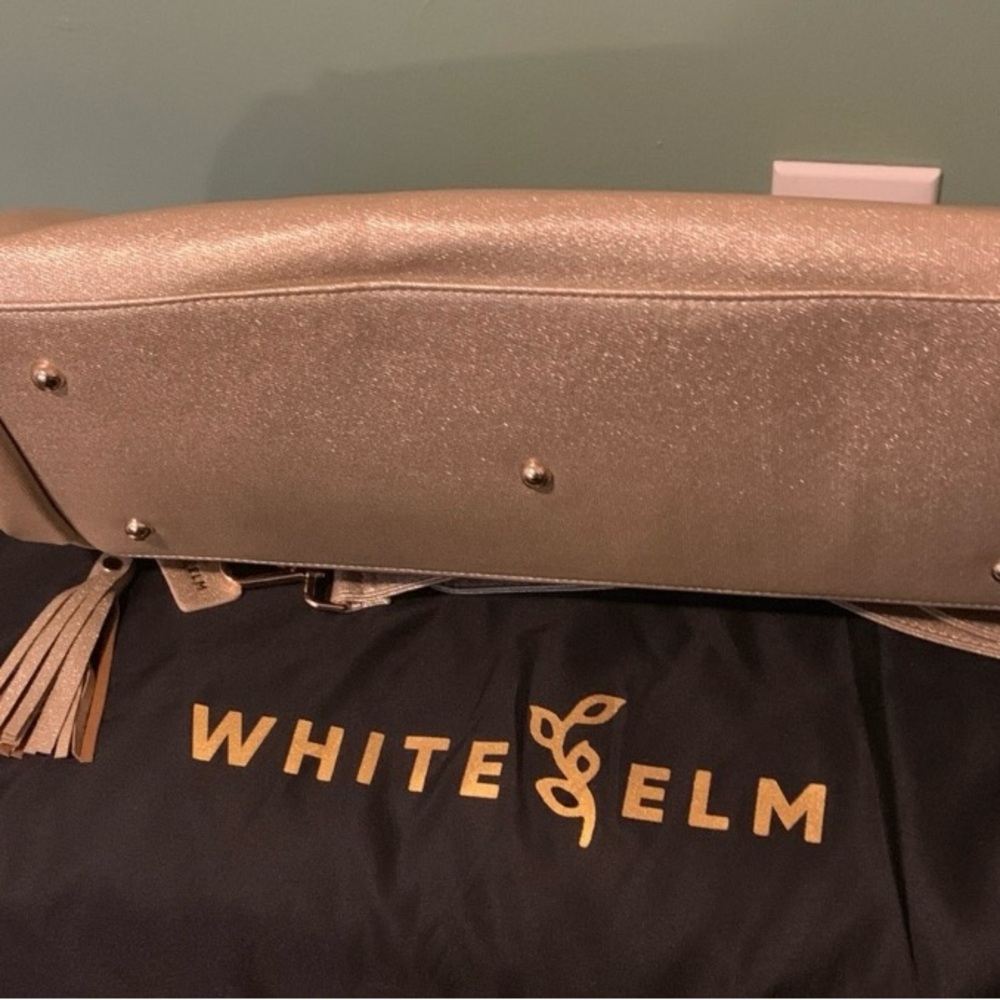 NWT, limited edition color Gold Sparkle White Elm Aquila Tote! - Picture 4 of 11